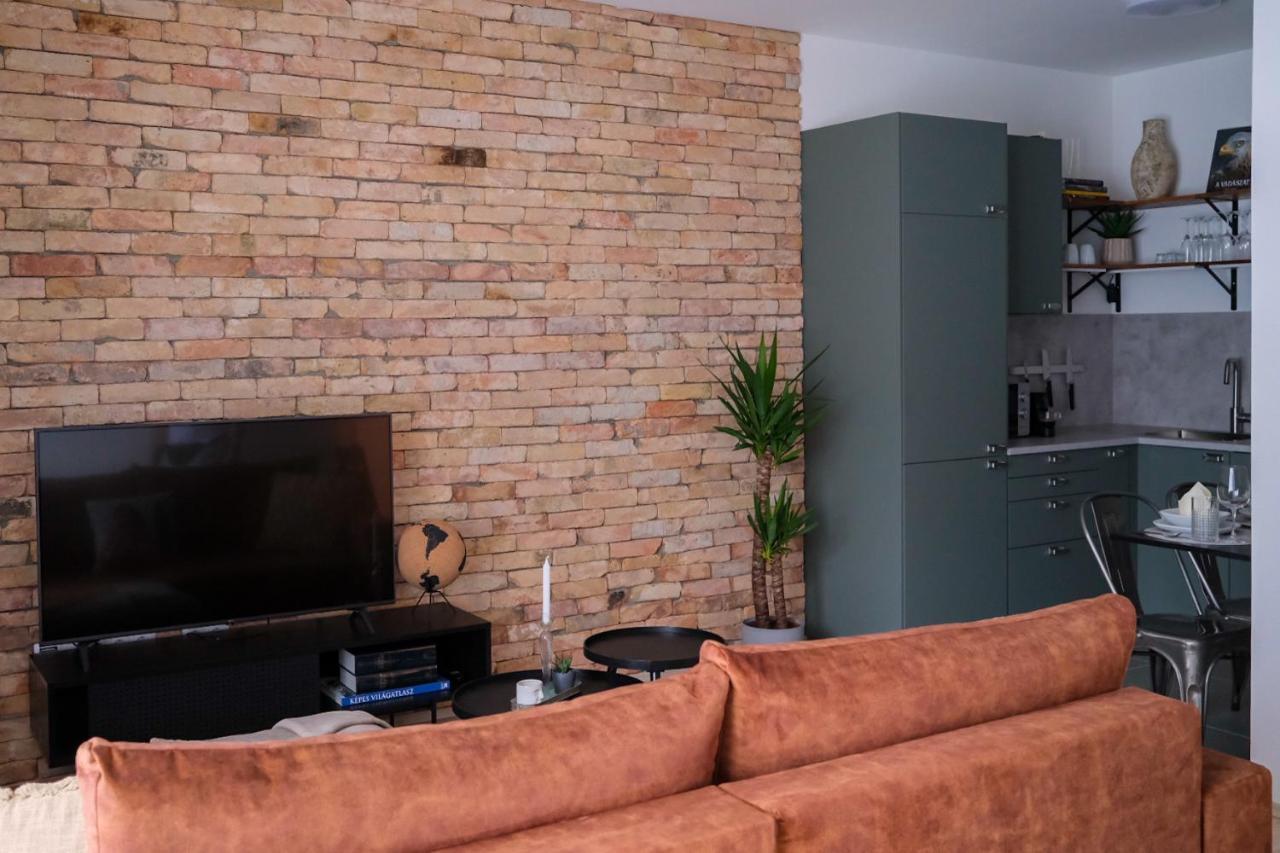Cityscape Apartment ~ Ac/Indoor Parking/Balcony Budapeşte Dış mekan fotoğraf